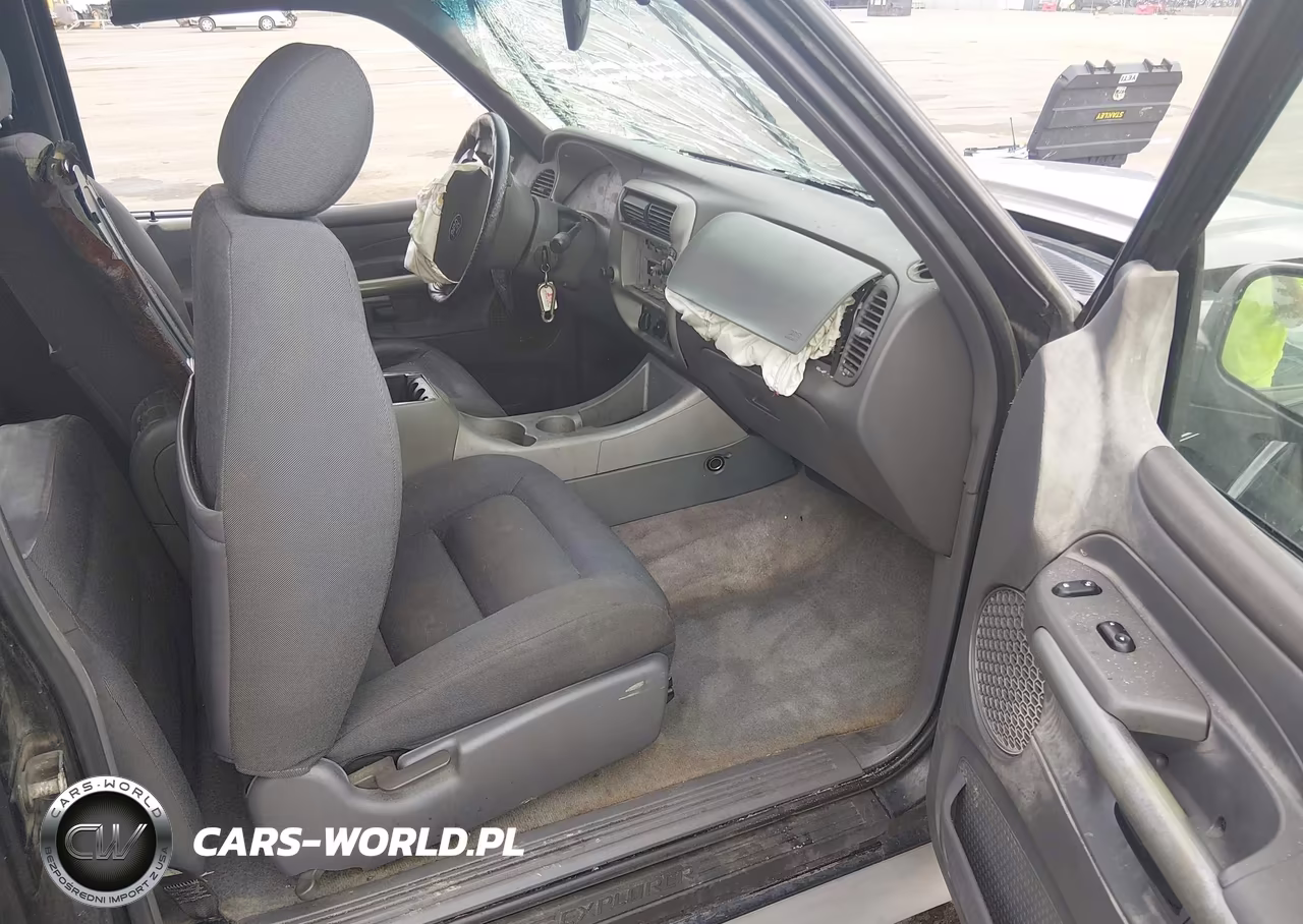 2002 Ford Explorer Sport VIN:1FMYU60E02UC02141 - 5
