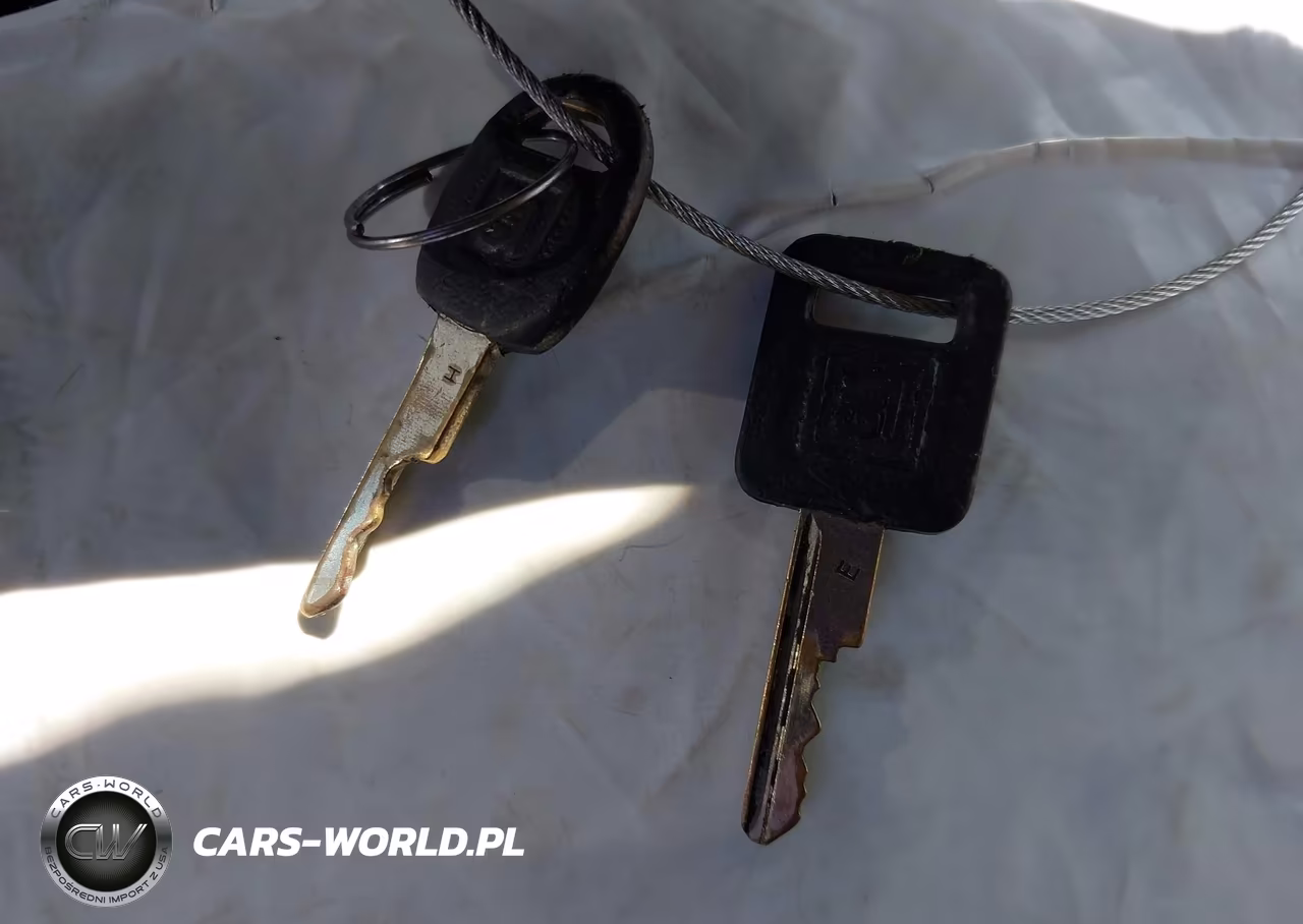 1994 Chevrolet Suburban K1500 VIN:1GNFK16K5RJ407992 - 11