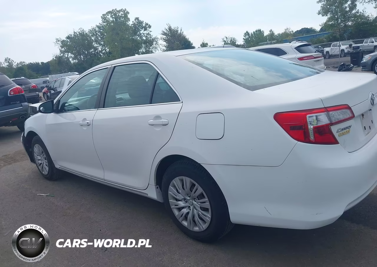 2012 Toyota Camry Le VIN:4T1BF1FK5CU540488 - 14