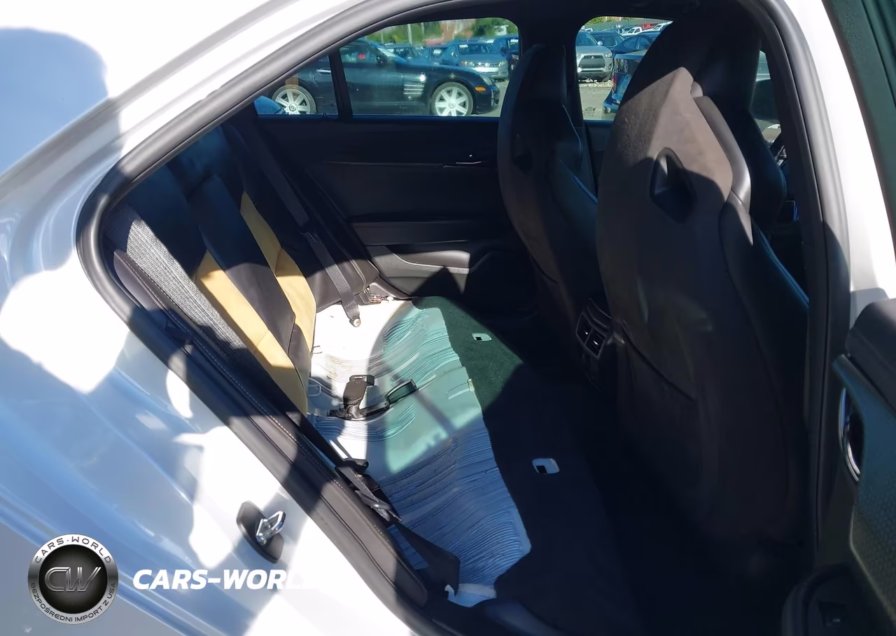 CADILLAC ATS-V VIN:1G6AN5RY5G0151103 - 8