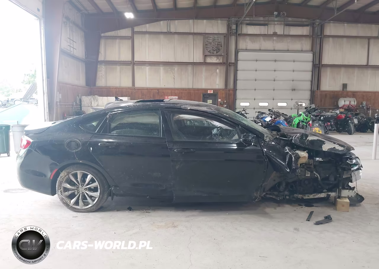 2016 Chrysler 200 S VIN:1C3CCCDG9GN126100 - 13