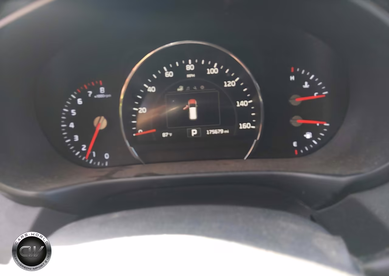 2017 Kia Sorento 3.3L Ex VIN:5XYPHDA54HG312210 - 7