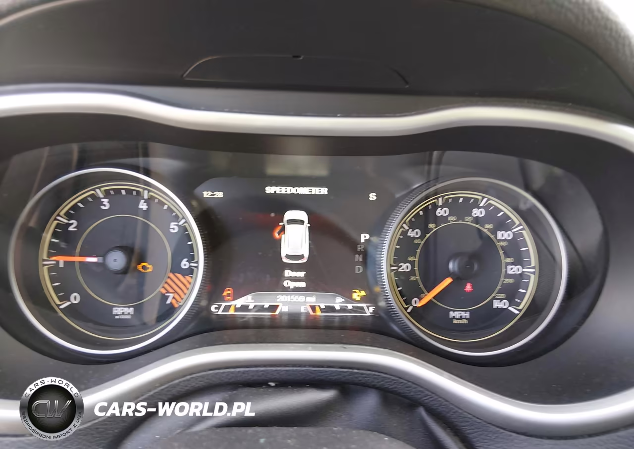 2015 Jeep Cherokee Limited VIN:1C4PJLDB9FW632851 - 7