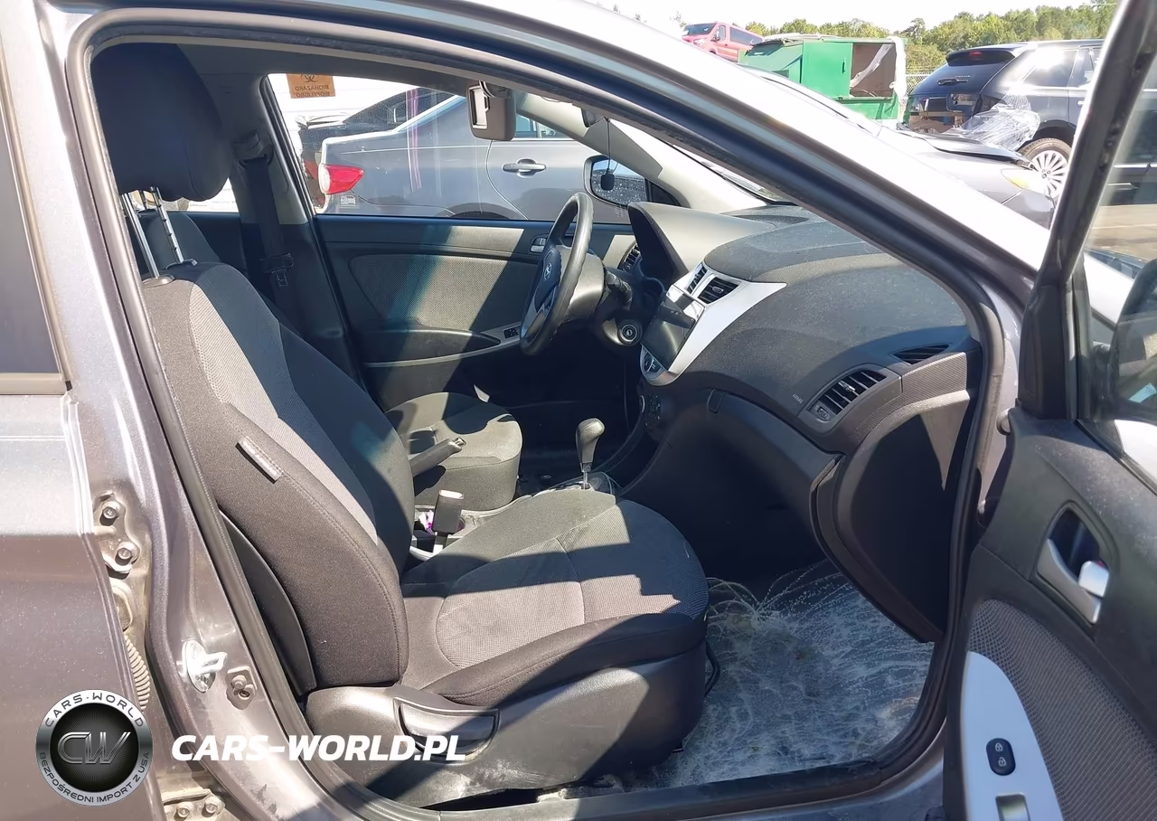 2014 Hyundai Accent Gs VIN:KMHCT5AE2EU178192 - 5
