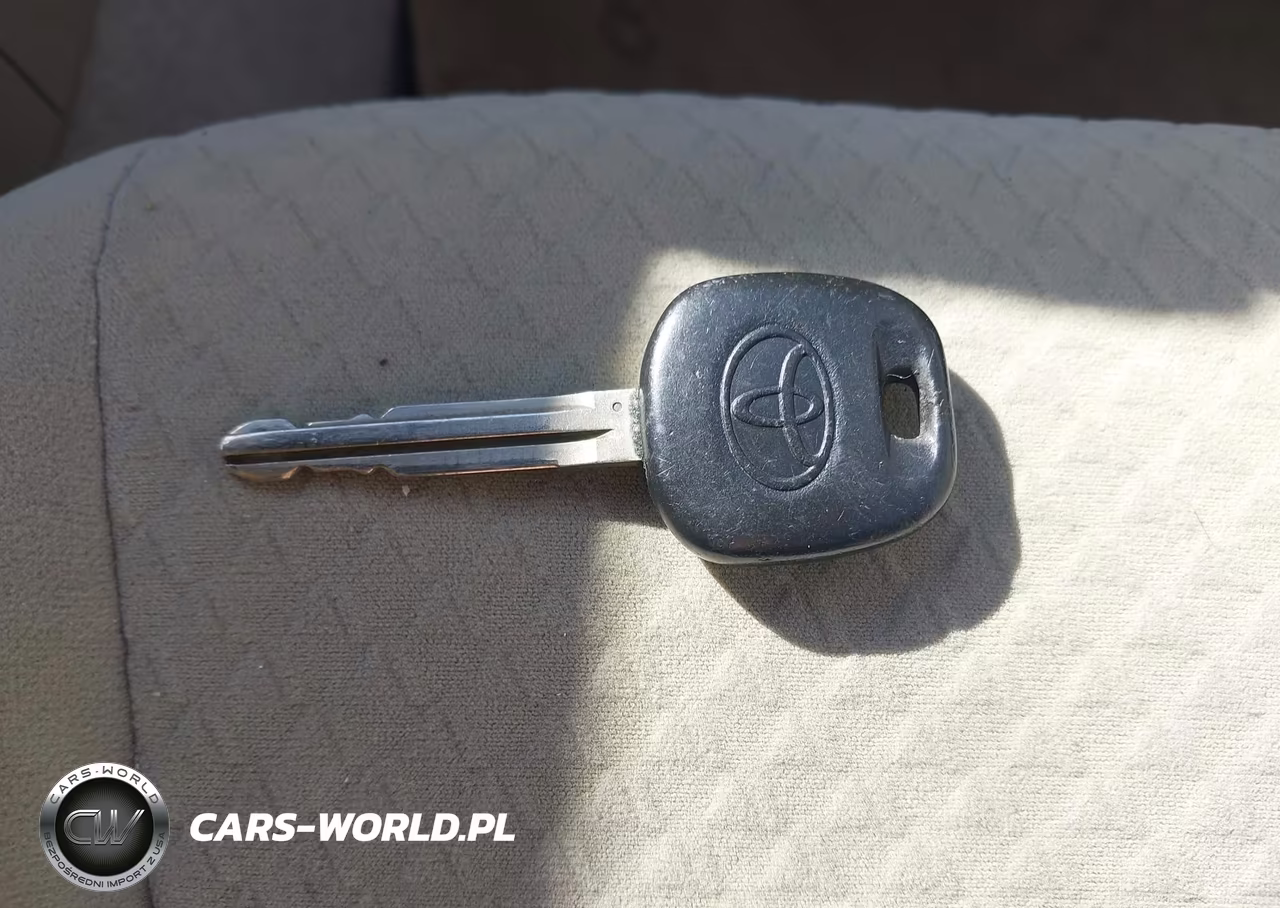 2008 Toyota Camry VIN:4T1BE46K68U243404 - 11