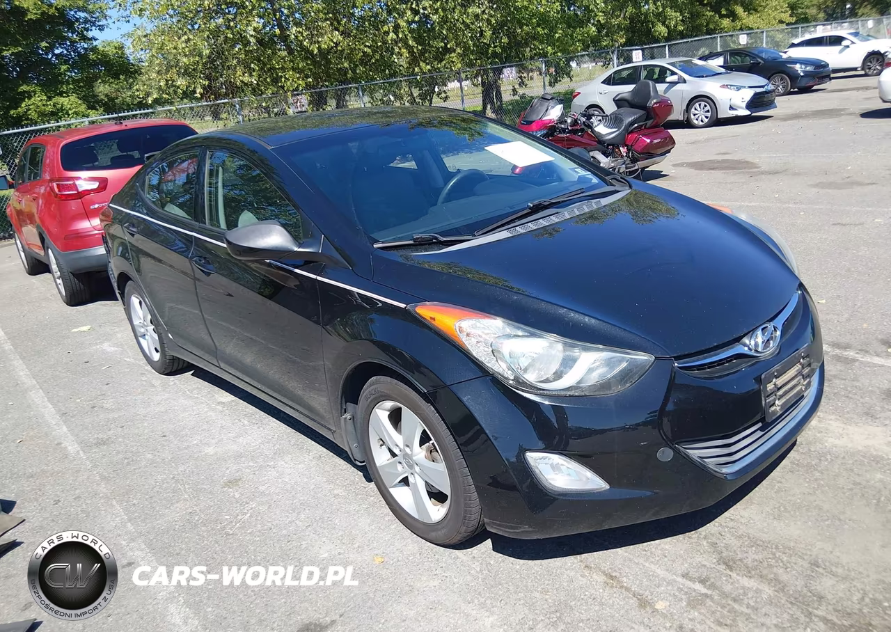 2013 Hyundai Elantra Gls
