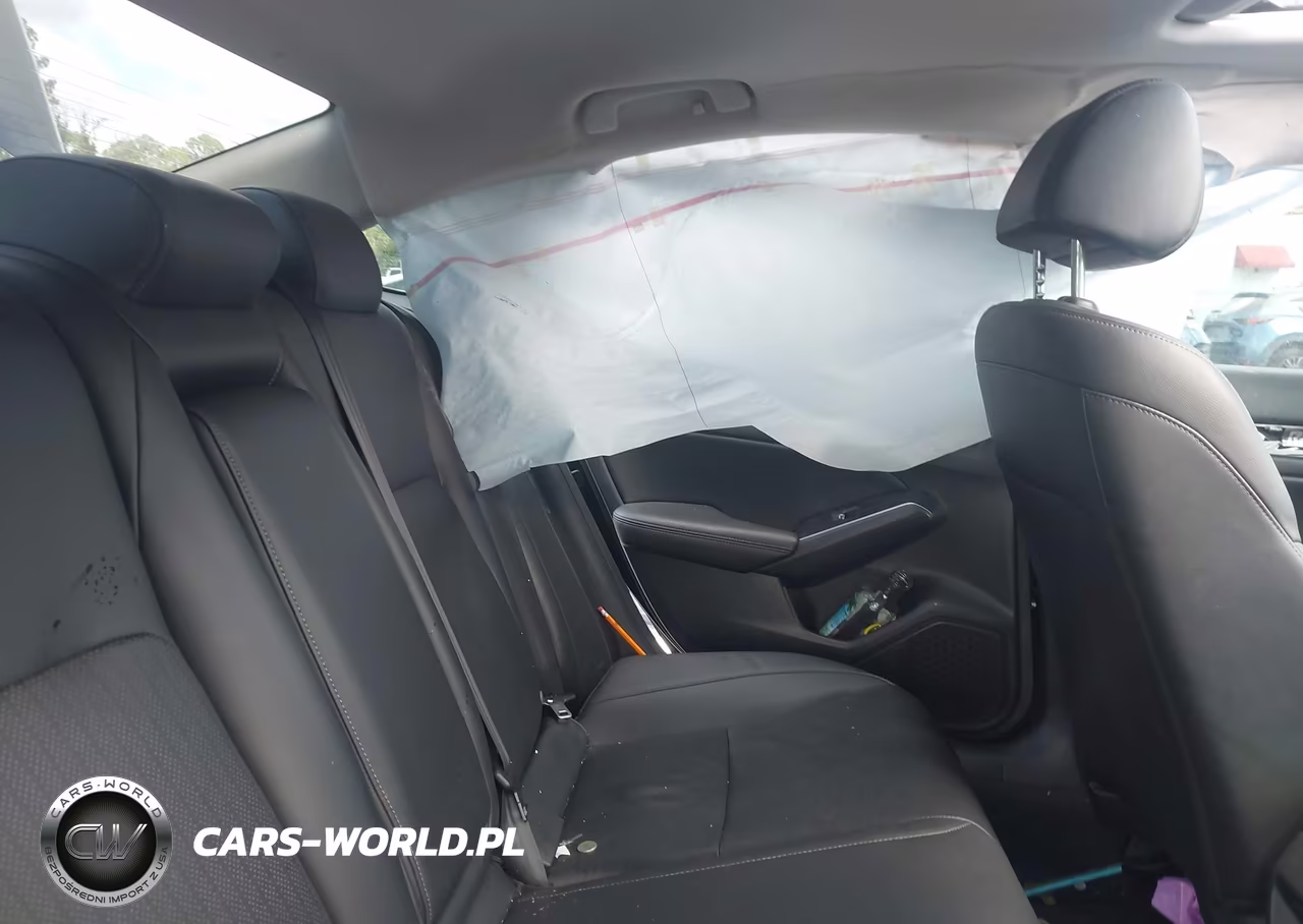 2023 Honda Civic Touring VIN:2HGFE1F90PH312026 - 8
