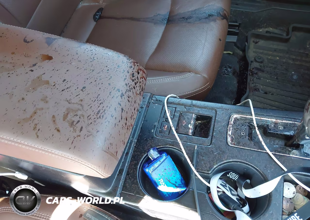 2019 Subaru Outback 2.5I Touring VIN:4S4BSATC0K3278117 - 6