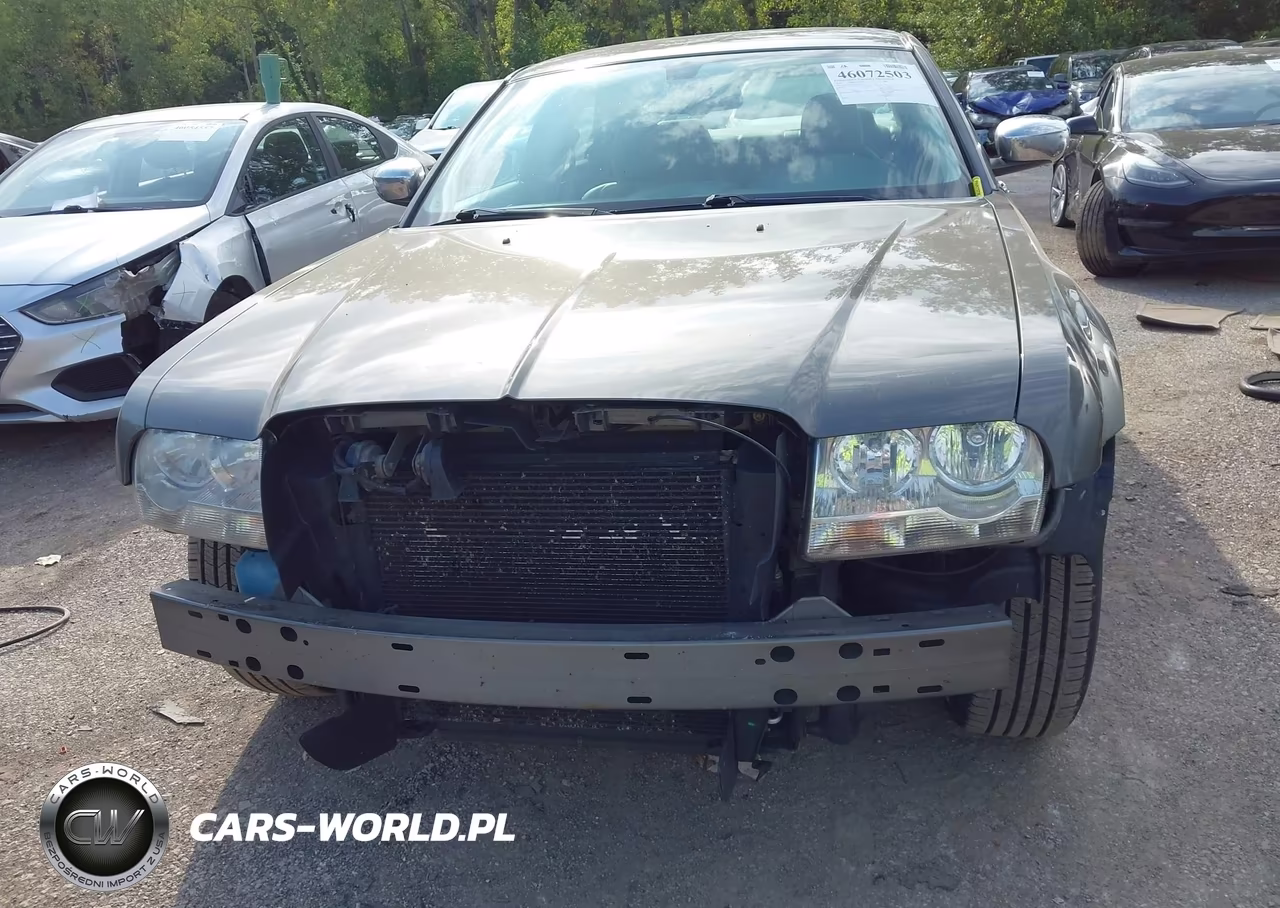 2010 Chrysler 300 Touring-Signature Series-Executive Series VIN:2C3CA5CV6AH135418 - 12