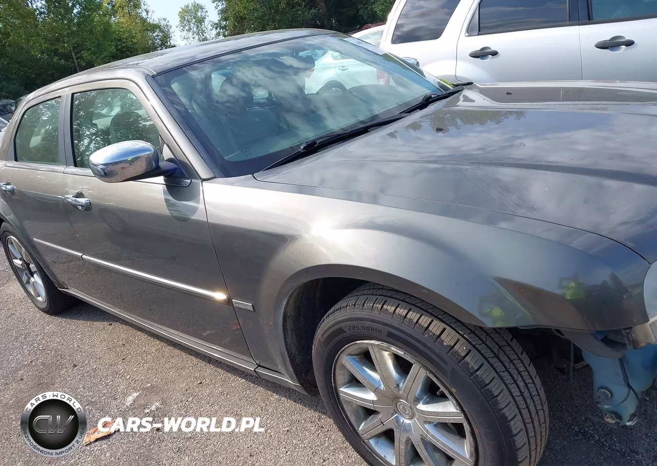 2010 Chrysler 300 Touring-Signature Series-Executive Series VIN:2C3CA5CV6AH135418 - 13