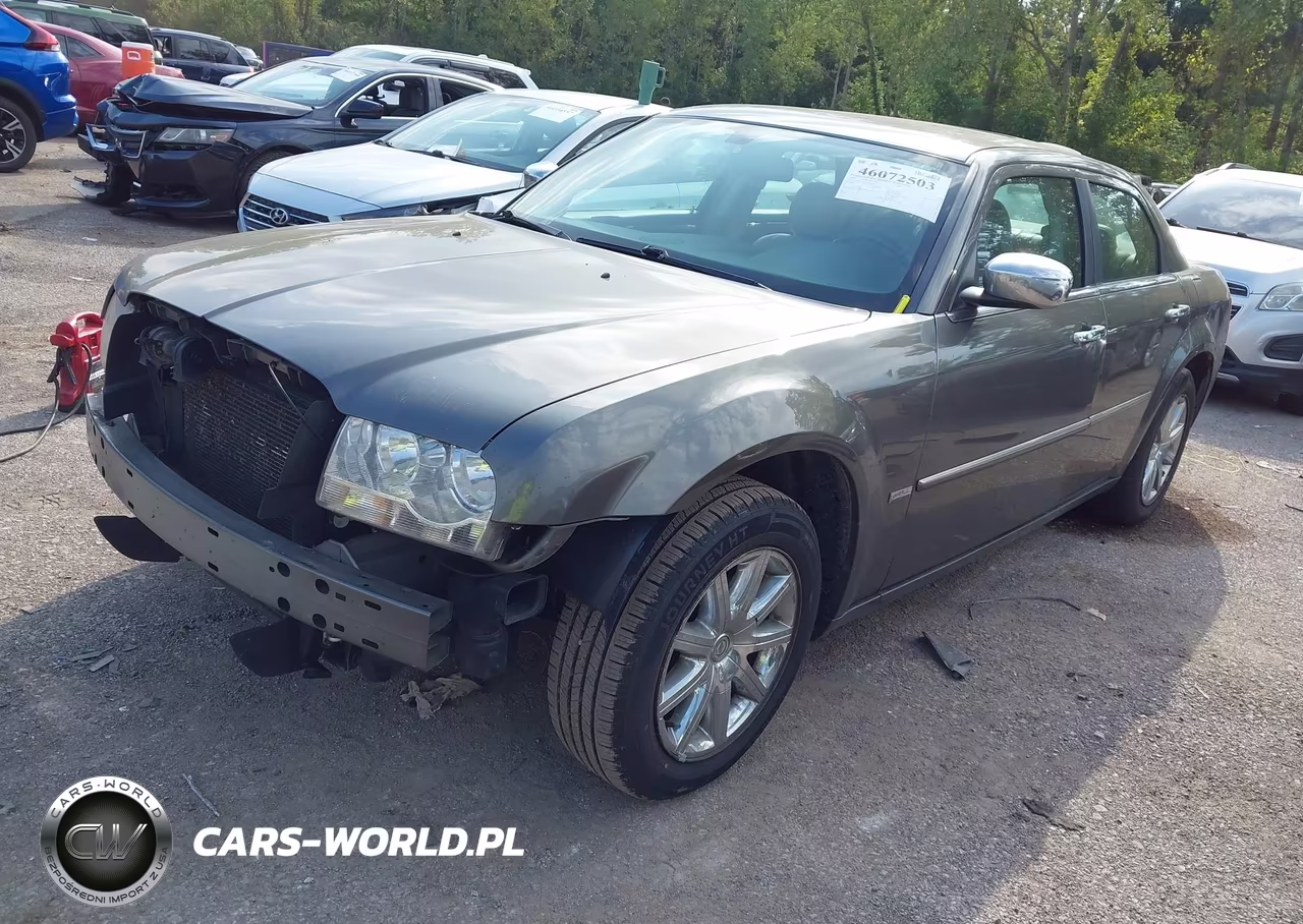 2010 Chrysler 300 Touring-Signature Series-Executive Series VIN:2C3CA5CV6AH135418 - 2