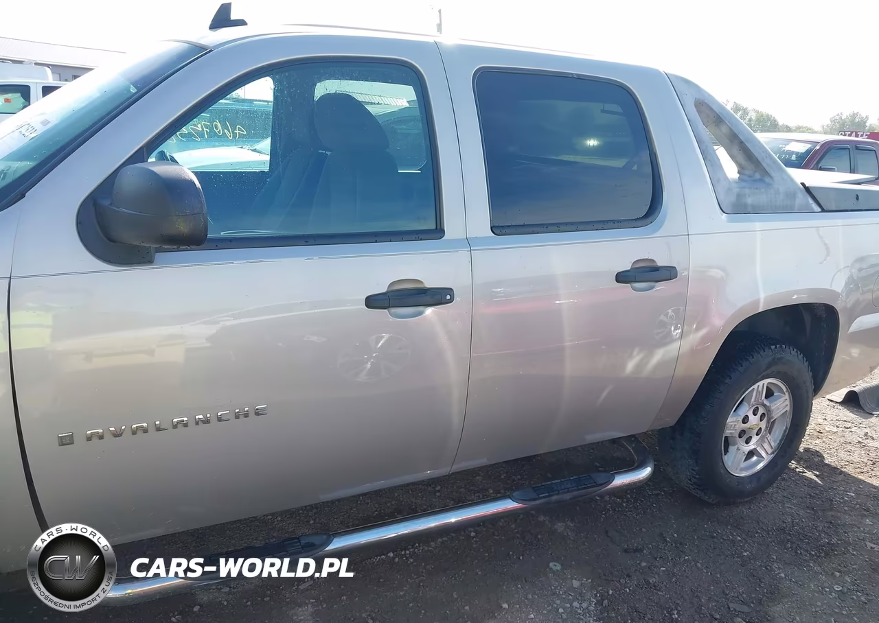 2007 Chevrolet Avalanche 1500 Ls VIN:3GNFK12397G210465 - 14