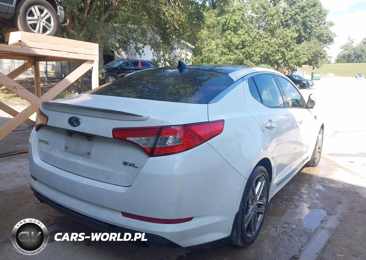 2013 Kia Optima Sx VIN:5XXGR4A66DG216857 - 4