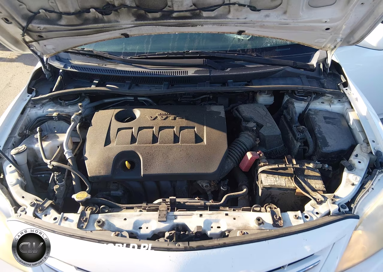 2013 Toyota Corolla Le VIN:JTDBU4EE4DJ118531 - 10