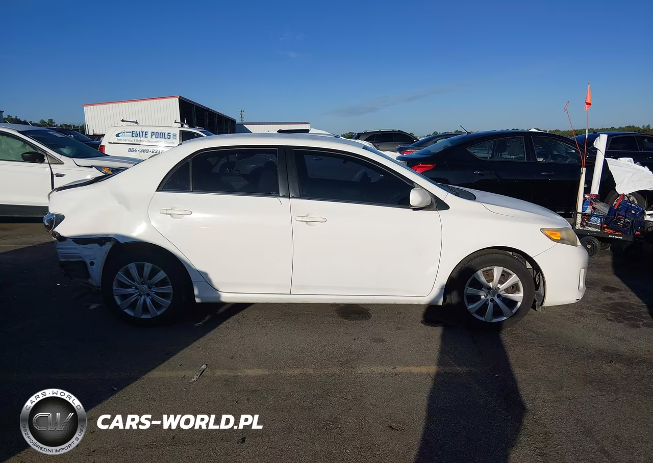 2013 Toyota Corolla Le VIN:JTDBU4EE4DJ118531 - 14