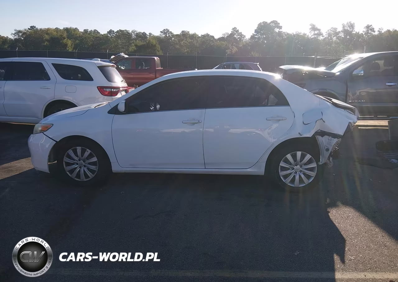 2013 Toyota Corolla Le VIN:JTDBU4EE4DJ118531 - 15