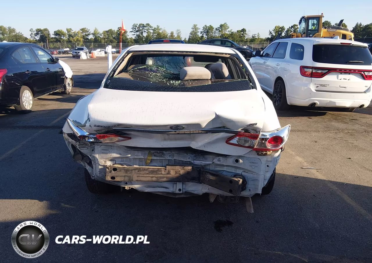 2013 Toyota Corolla Le VIN:JTDBU4EE4DJ118531 - 17