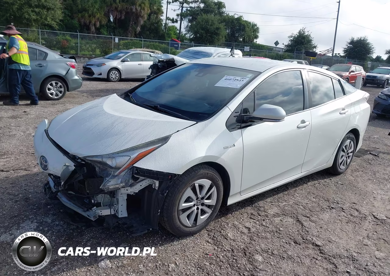 2017 Toyota Prius Four VIN:JTDKARFU8H3054144 - 2