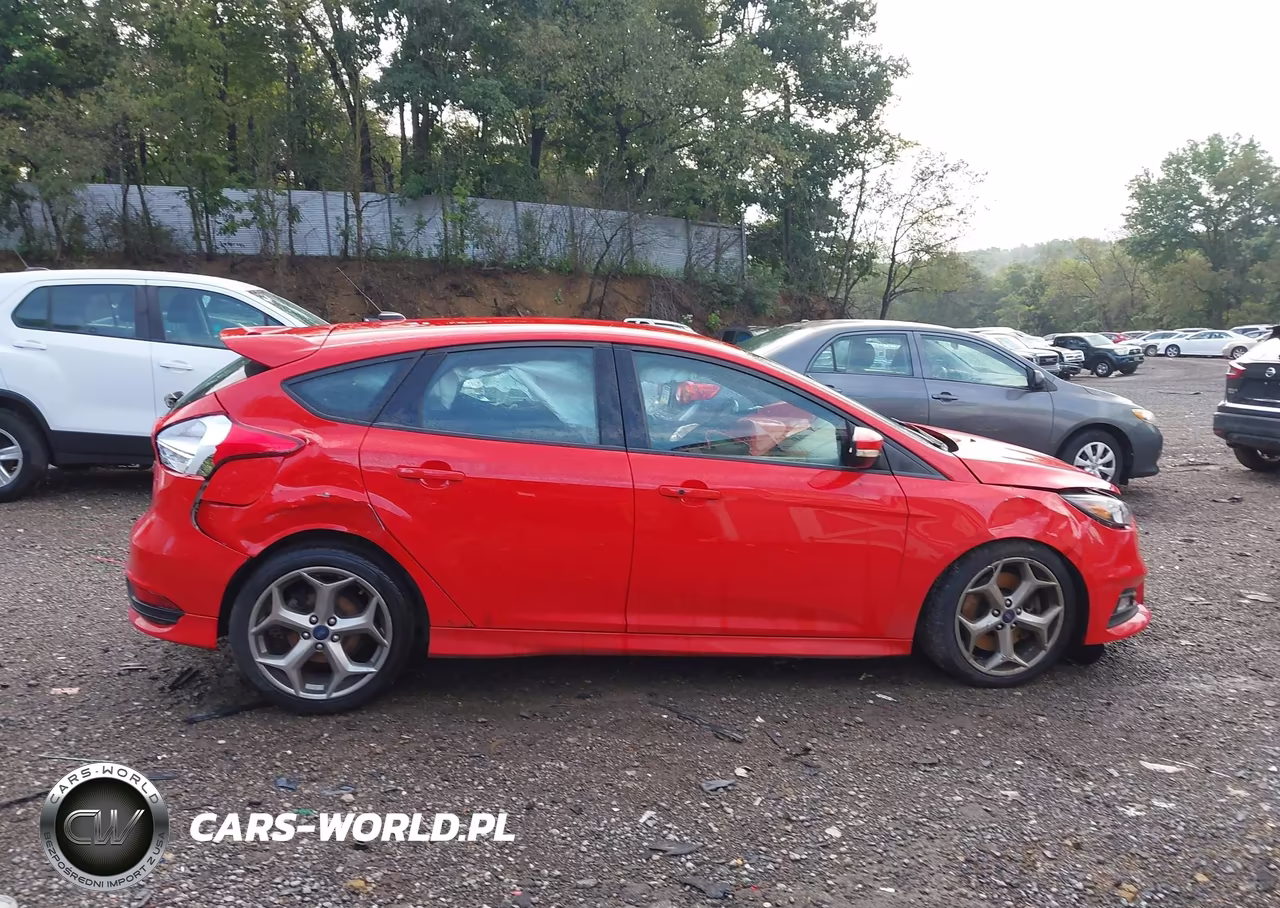 2017 Ford Focus St VIN:1FADP3L98HL260235 - 13