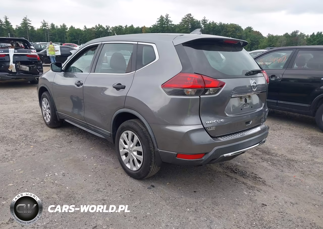 2018 Nissan Rogue S VIN:KNMAT2MV0JP539630 - 3