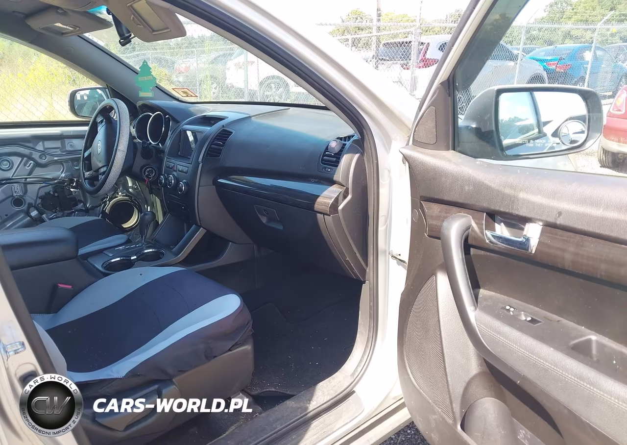 2013 Kia Sorento Lx VIN:5XYKTDA65DG407192 - 5
