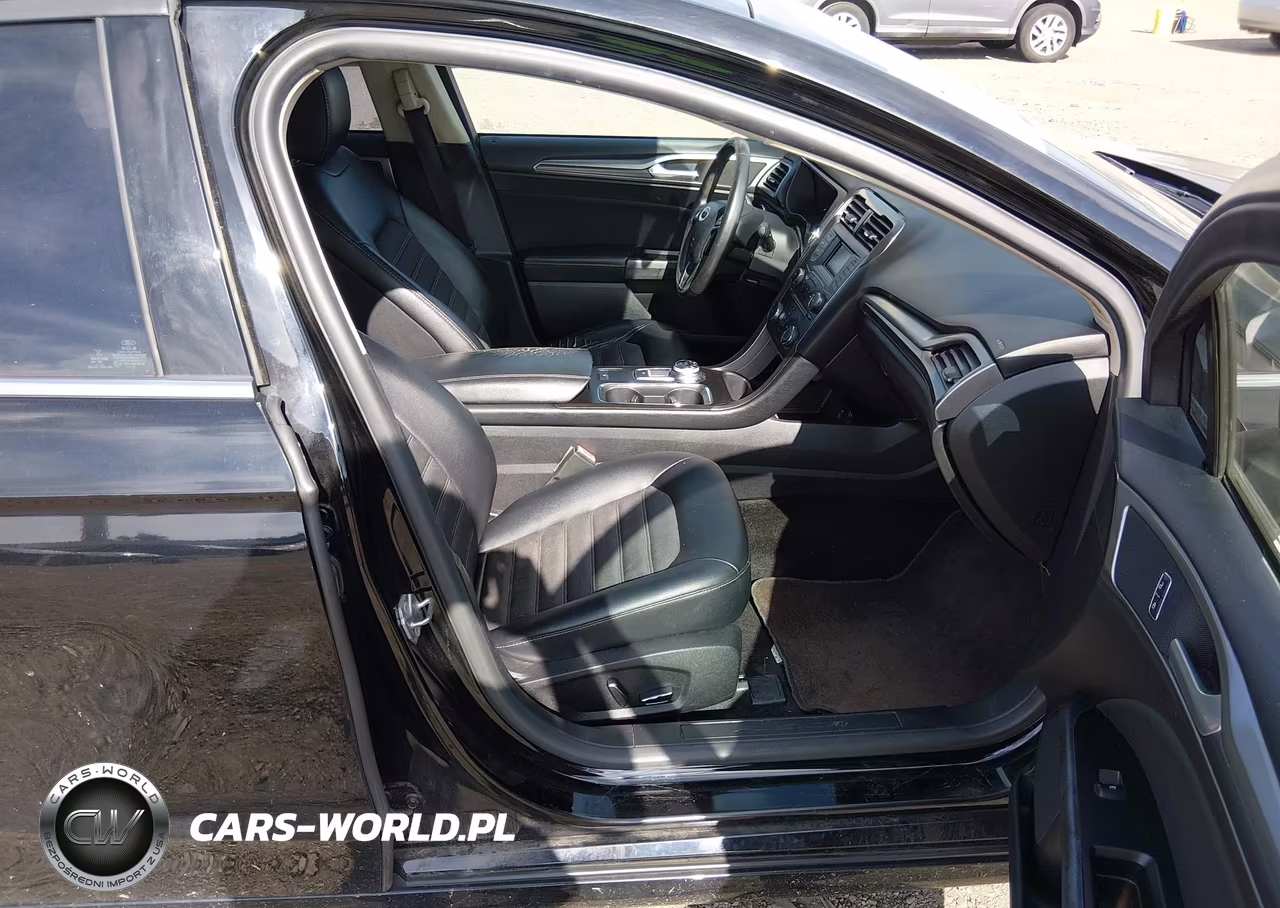 2017 Ford Fusion Se VIN:3FA6P0H78HR343499 - 5