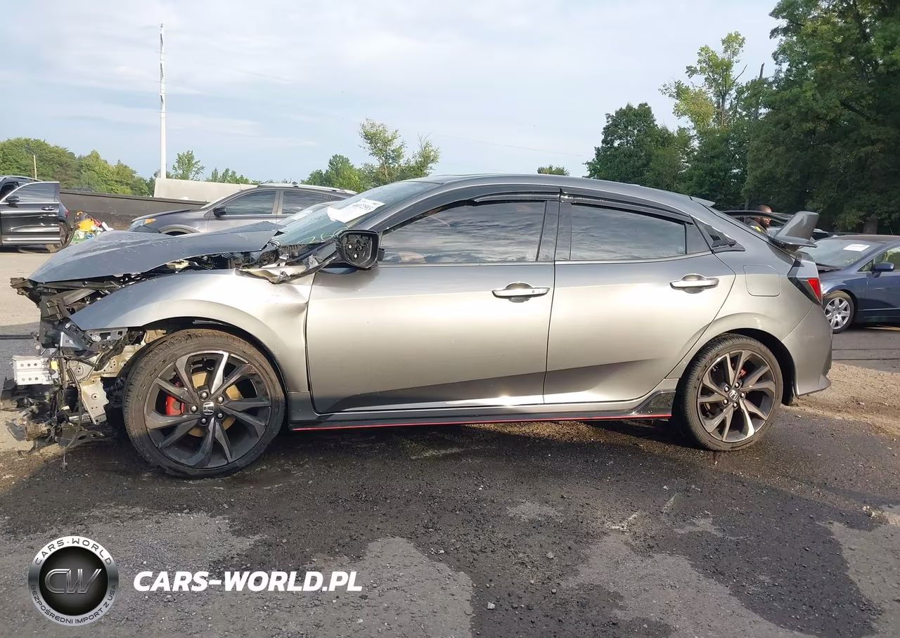 2018 Honda Civic Sport Touring VIN:SHHFK7H98JU409803 - 13