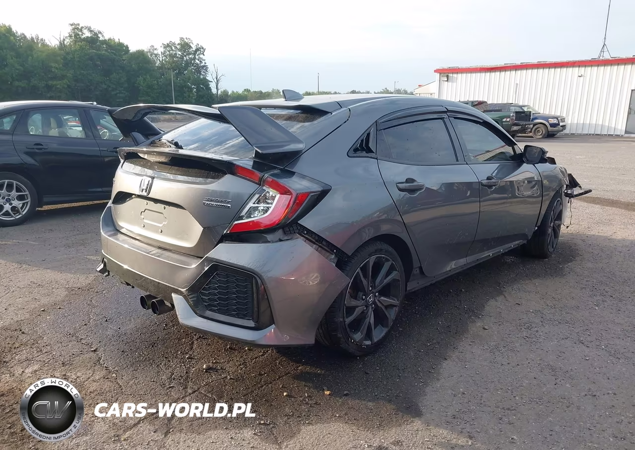 2018 Honda Civic Sport Touring VIN:SHHFK7H98JU409803 - 4