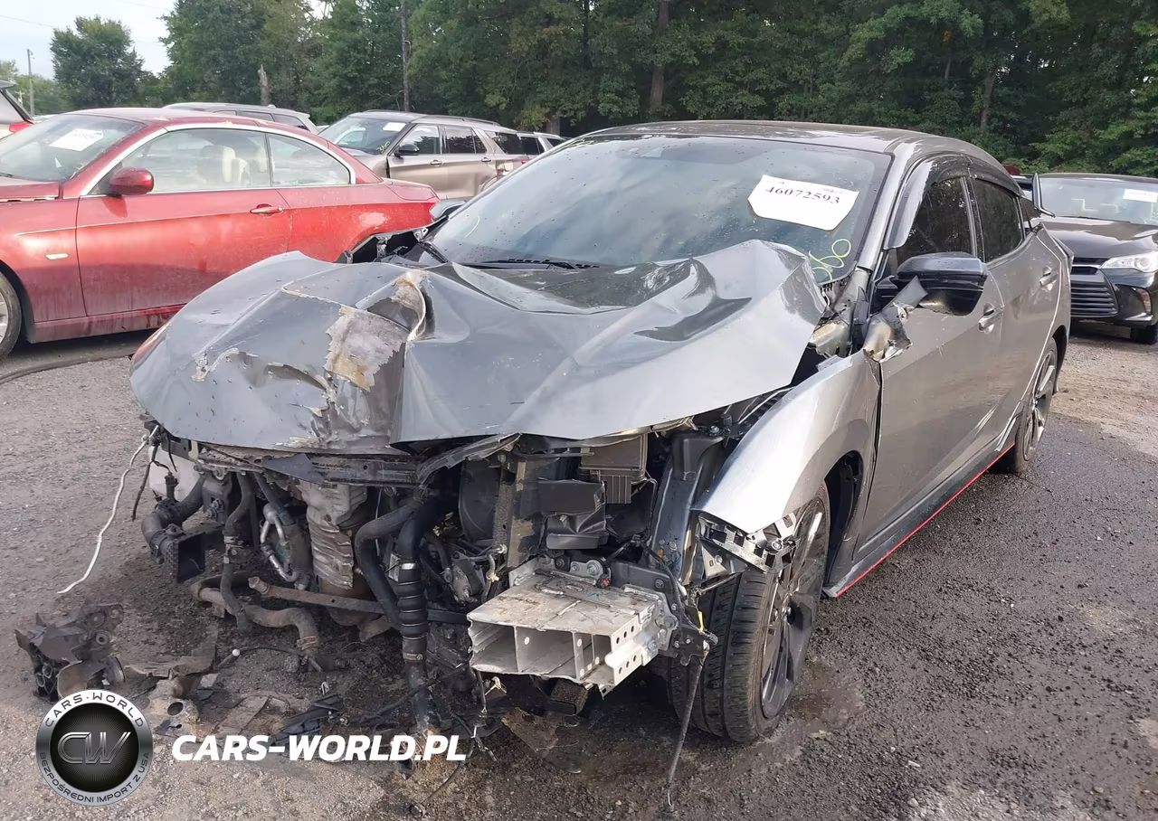 2018 Honda Civic Sport Touring VIN:SHHFK7H98JU409803 - 6