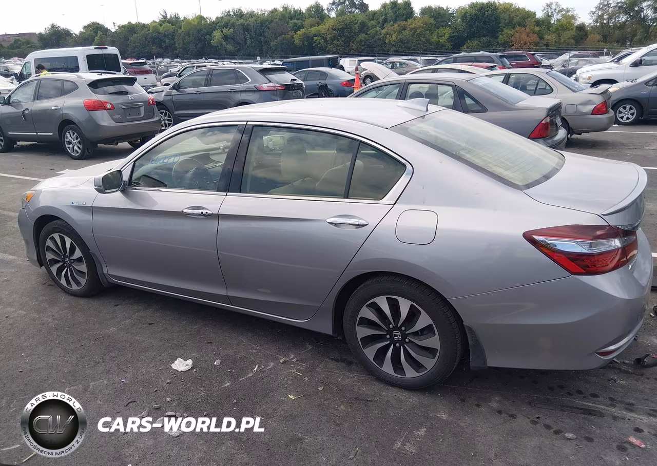 2017 Honda Accord Hybrid Ex-L VIN:JHMCR6F50HC027913 - 13