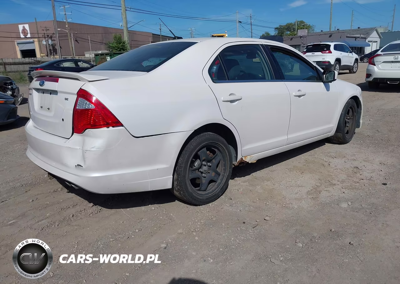 2010 Ford Fusion Se VIN:3FAHP0HA6AR422342 - 4