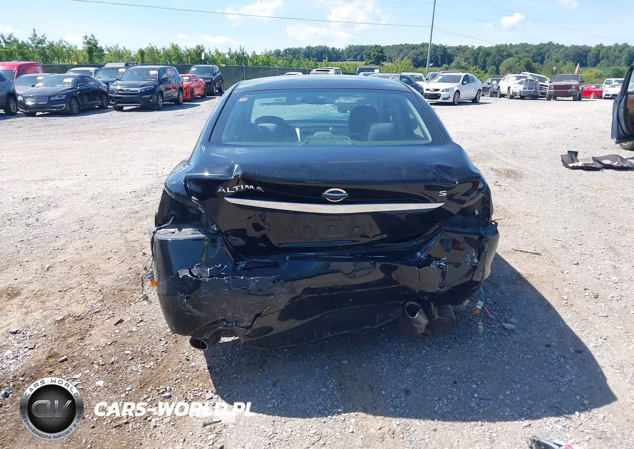2015 Nissan Altima 2.5 VIN:1N4AL3AP5FC189038 - 17