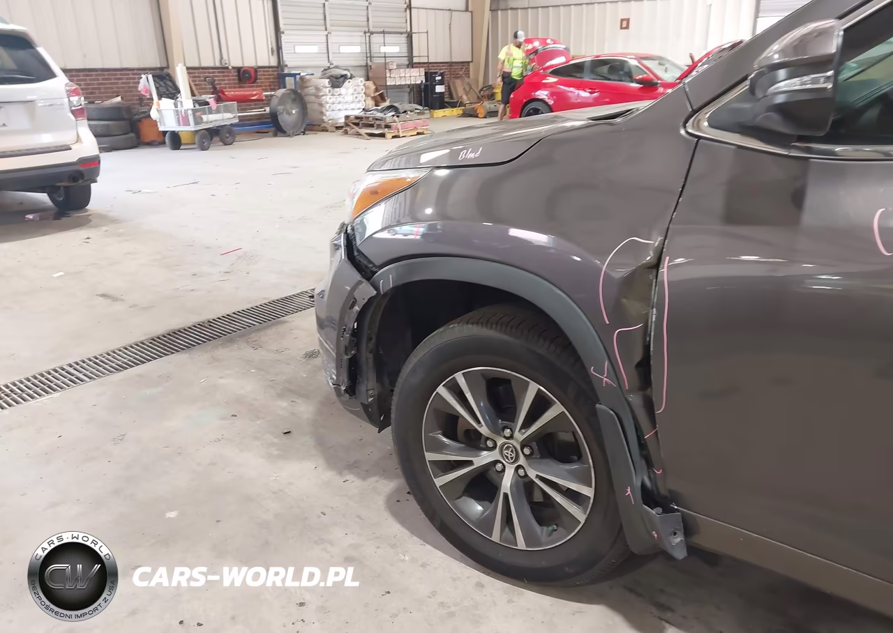 2016 Toyota Highlander Xle V6 VIN:5TDJKRFHXGS302385 - 19