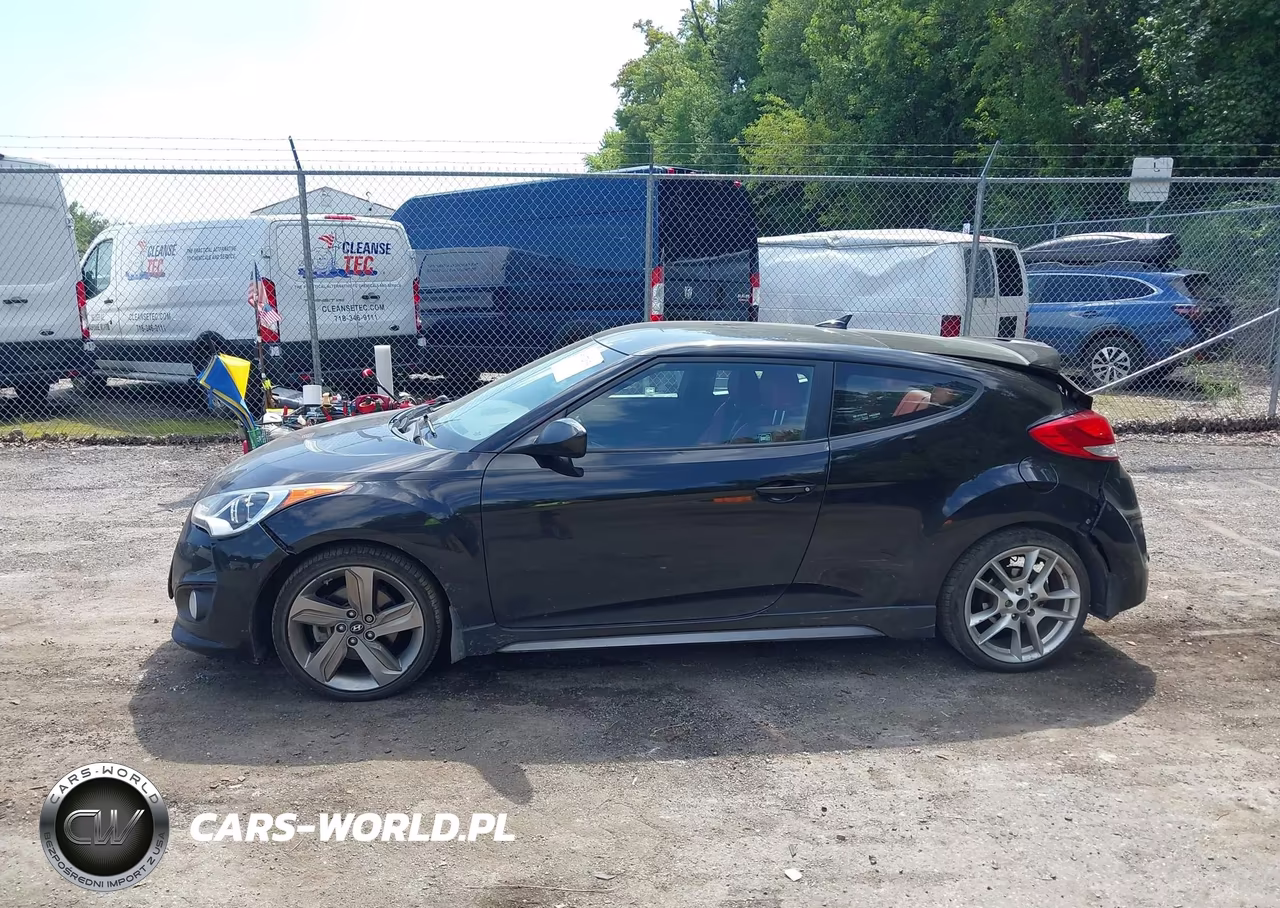 2015 Hyundai Veloster Turbo R-Spec VIN:KMHTC6AE4FU243955 - 14