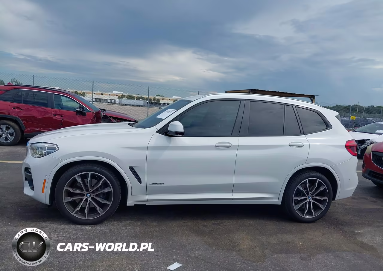 2018 BMW X3 xDrive30I VIN:5UXTR9C50JLC78588 - 14