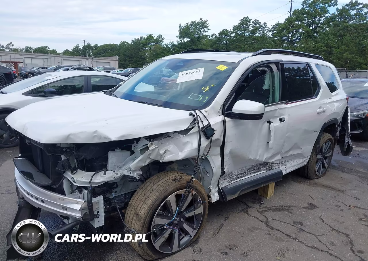 2025 Honda Pilot Touring VIN:5FNYG1H71SB112560 - 6