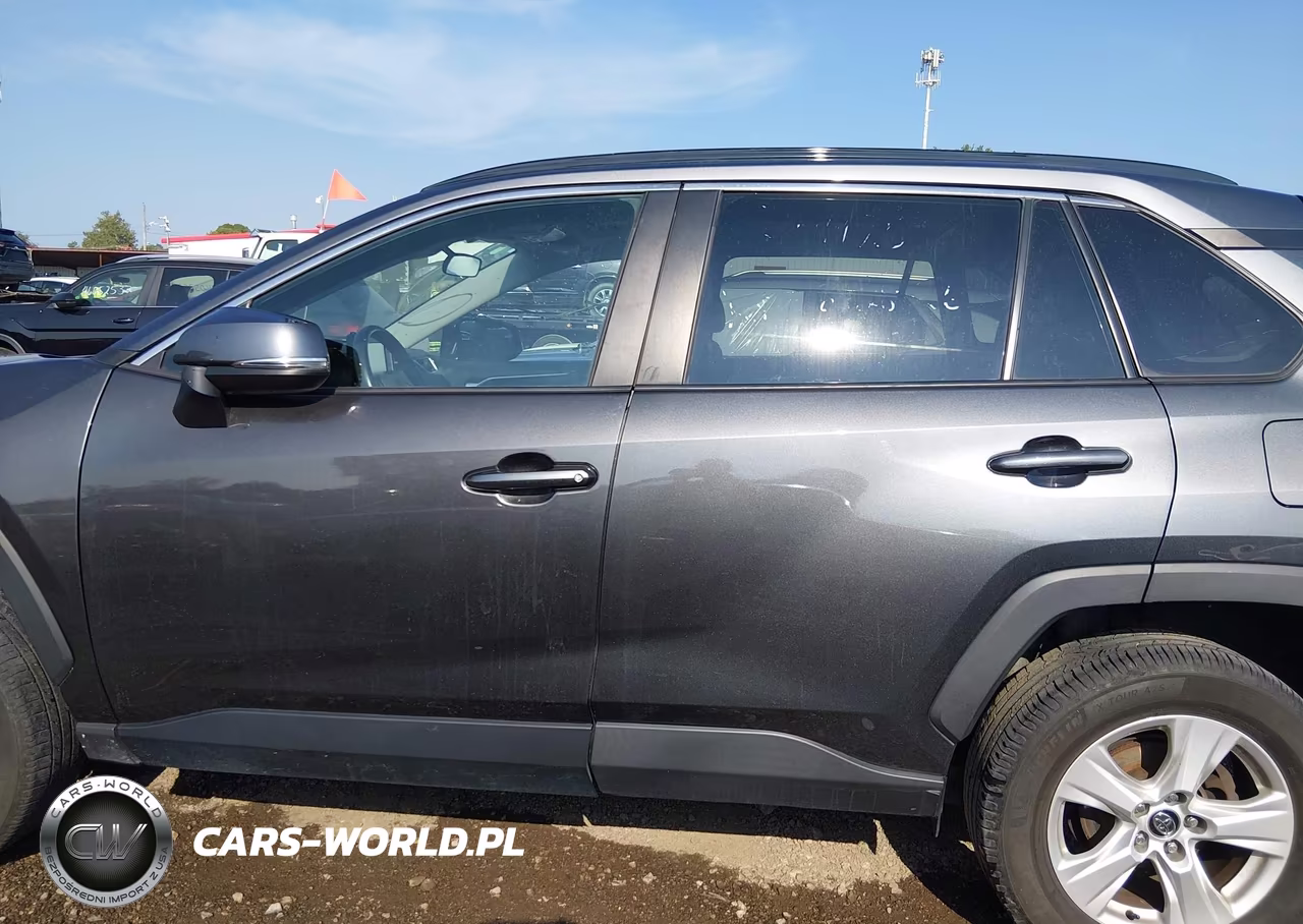 2020 Toyota Rav4 Xle VIN:2T3P1RFVXLC137354 - 14