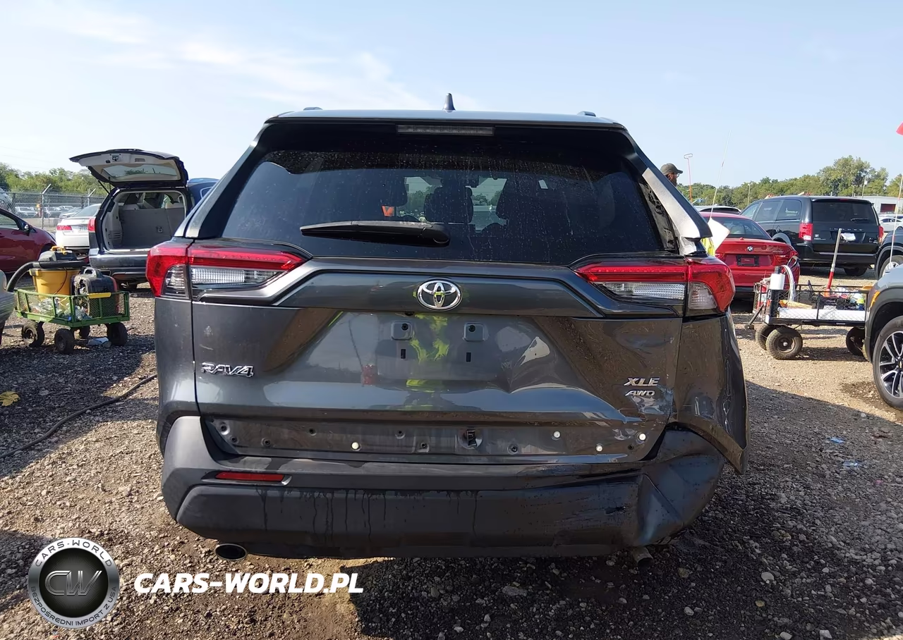 2020 Toyota Rav4 Xle VIN:2T3P1RFVXLC137354 - 16