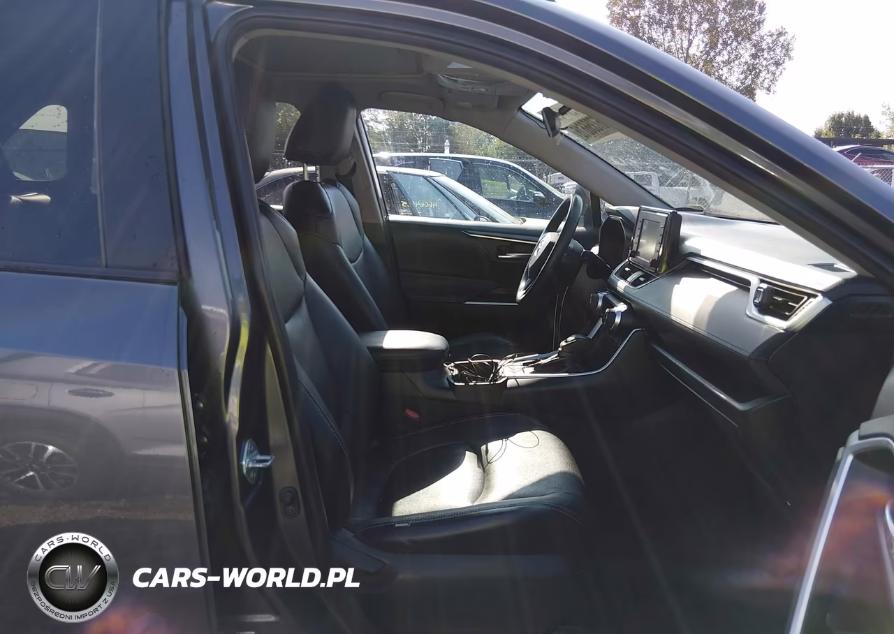 2020 Toyota Rav4 Xle VIN:2T3P1RFVXLC137354 - 5