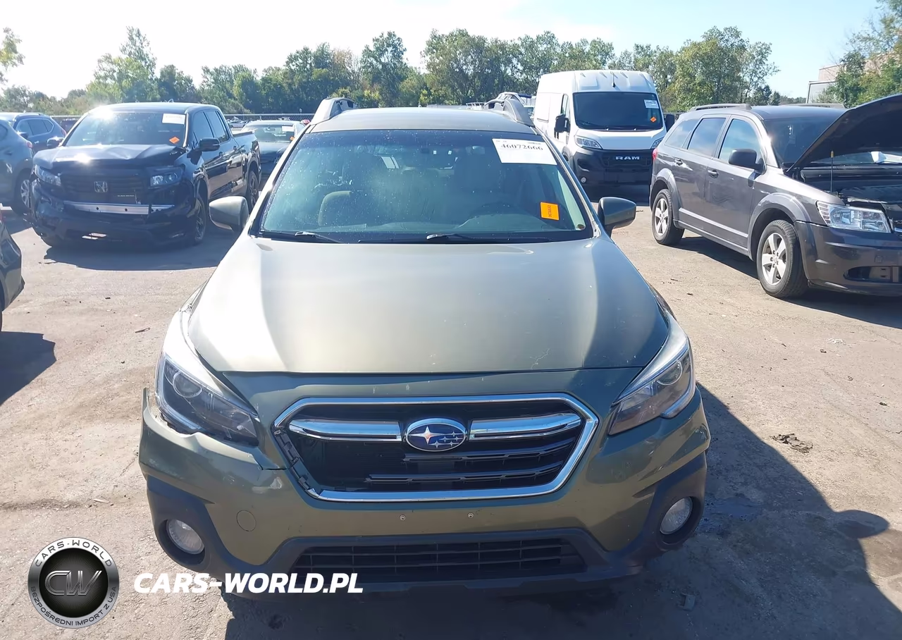 2018 Subaru Outback 2.5I Premium VIN:4S4BSACC4J3266731 - 12