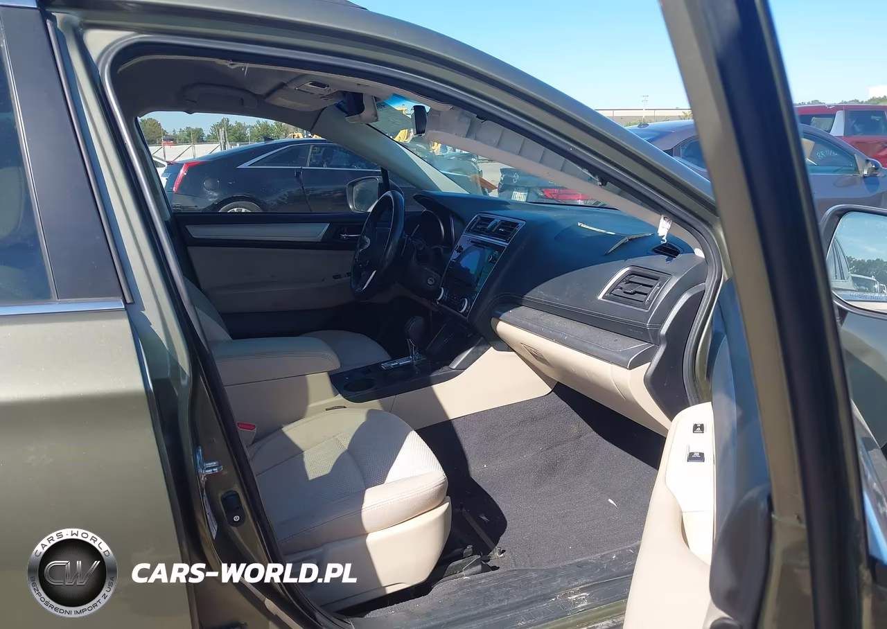 2018 Subaru Outback 2.5I Premium VIN:4S4BSACC4J3266731 - 5