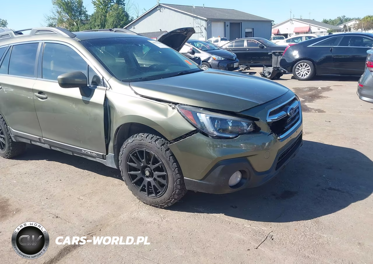 2018 Subaru Outback 2.5I Premium VIN:4S4BSACC4J3266731 - 6