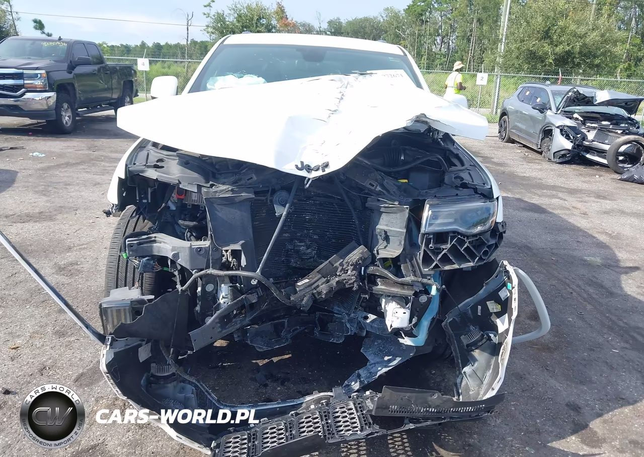 2020 Jeep Grand Cherokee Altitude 4X2 VIN:1C4RJEAG0LC439991 - 6