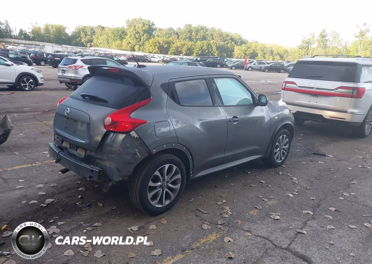 2012 Nissan Juke Sl VIN:JN8AF5MV6CT123945 - 4