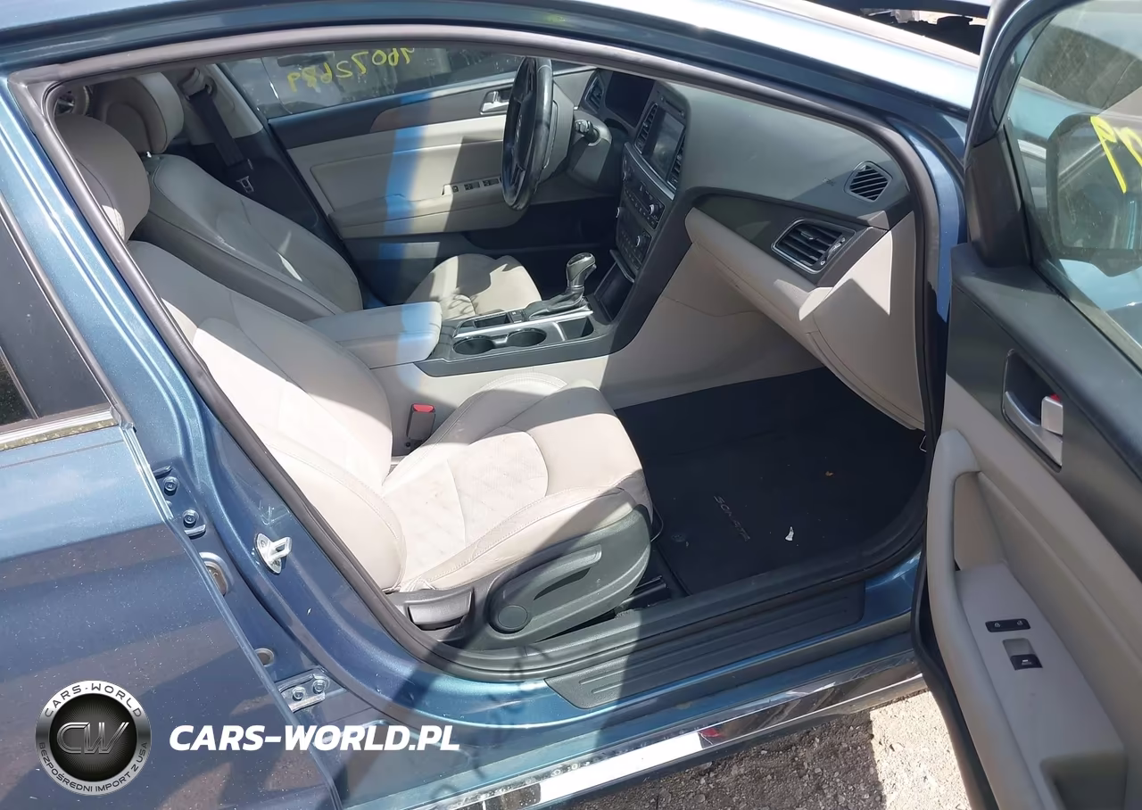 2016 Hyundai Sonata Sport VIN:5NPE34AF6GH396293 - 5