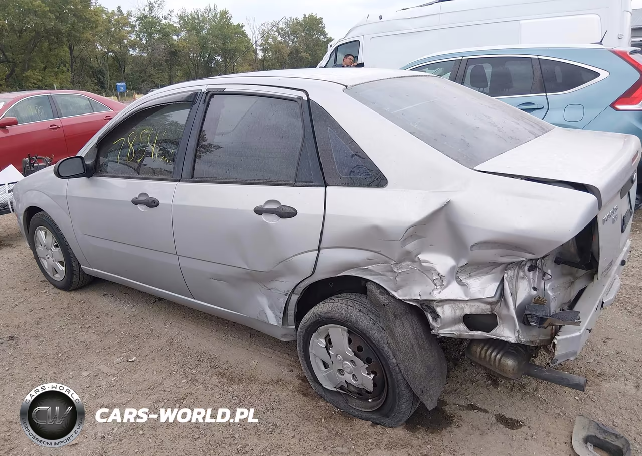 2007 Ford Focus S-Se-Ses VIN:1FAFP34N17W170880 - 18