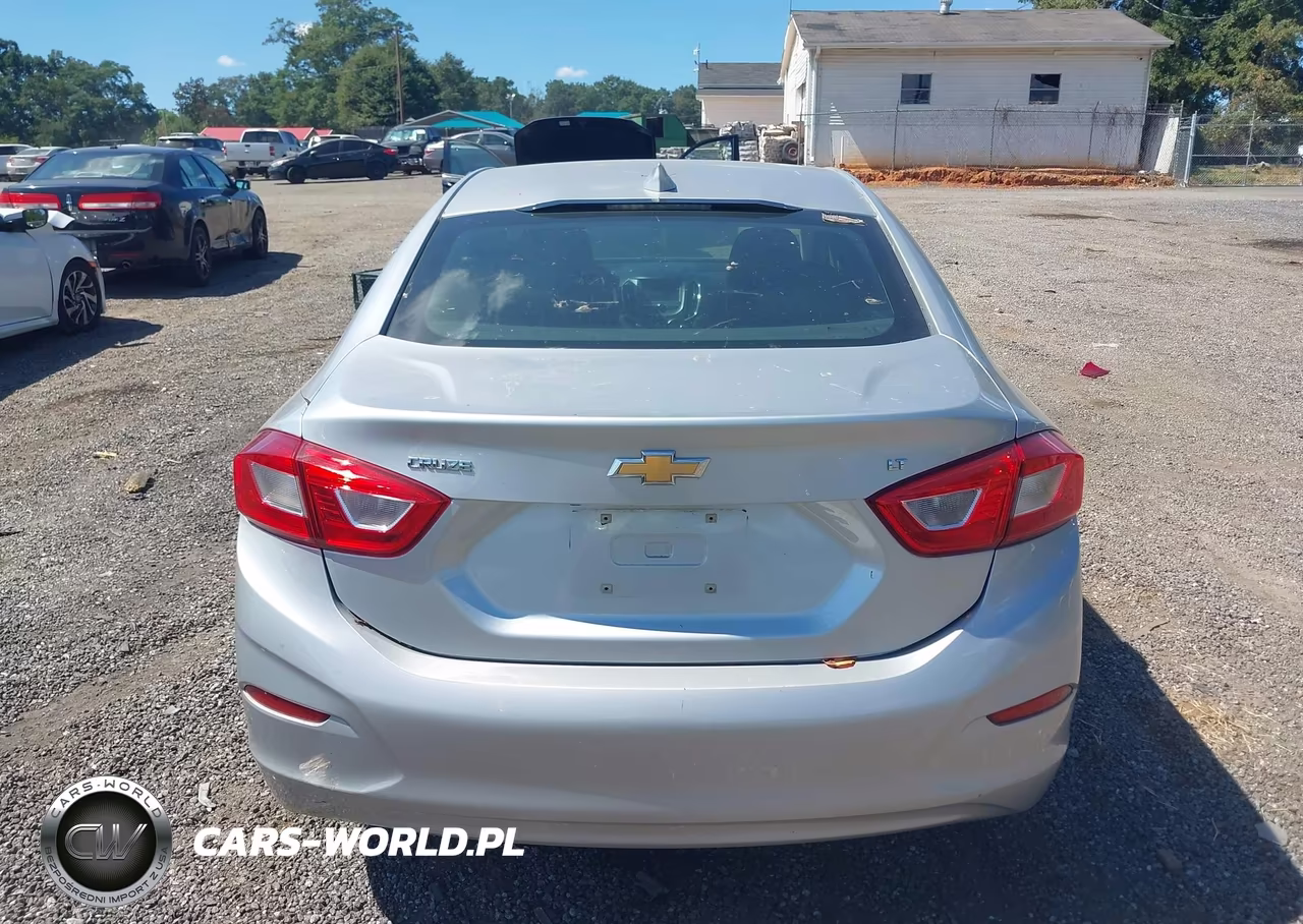 2018 Chevrolet Cruze Lt Auto VIN:1G1BE5SM3J7177702 - 16