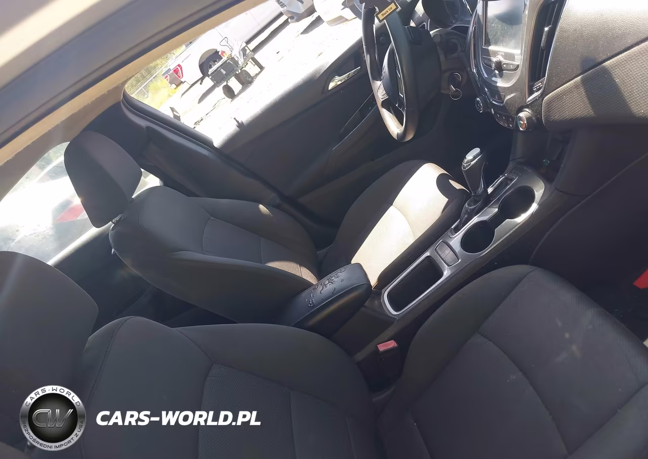 2018 Chevrolet Cruze Lt Auto VIN:1G1BE5SM3J7177702 - 5