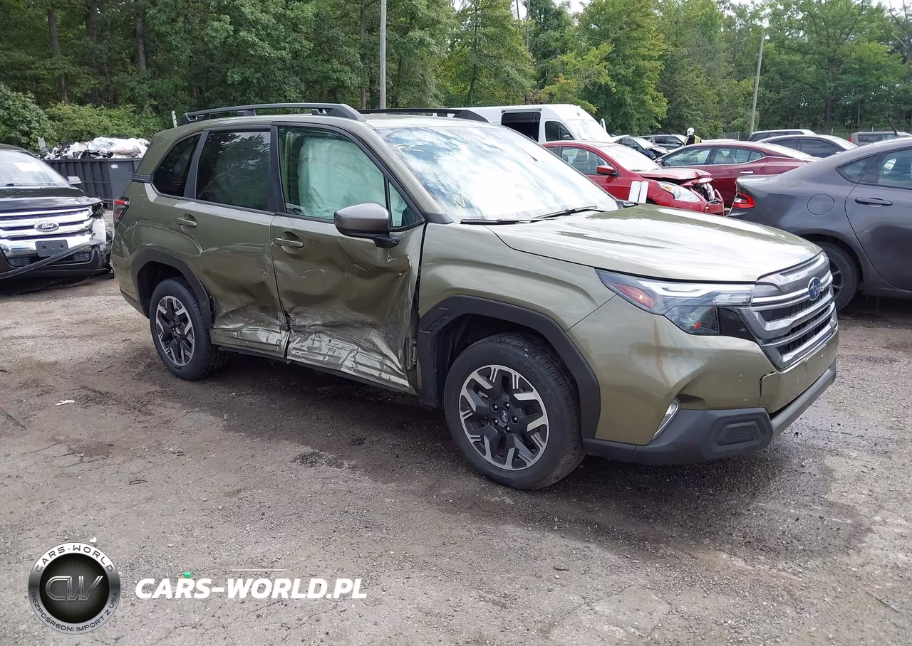 2025 Subaru Forester Premium