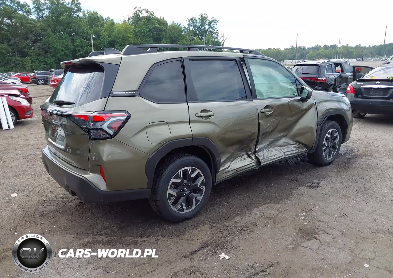 2025 Subaru Forester Premium VIN:JF2SLDDC9SH599109 - 4